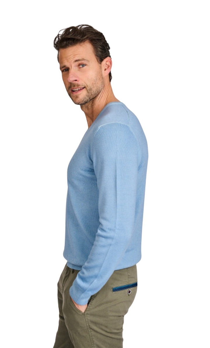 Gran Sasso Men pull trui v-hals heren licht blauw 55115/22792/574