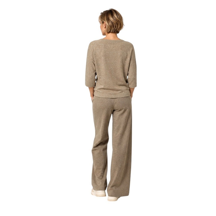 Hemisphere Damenpullover Taupe — Rückansicht am Model